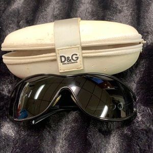 Dolce & Gabbana sun glasses,